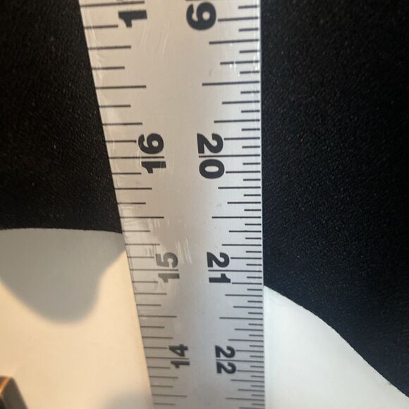 Aqua Blazer Size Medium Black  Exposed Crop - Picture 5 of 6